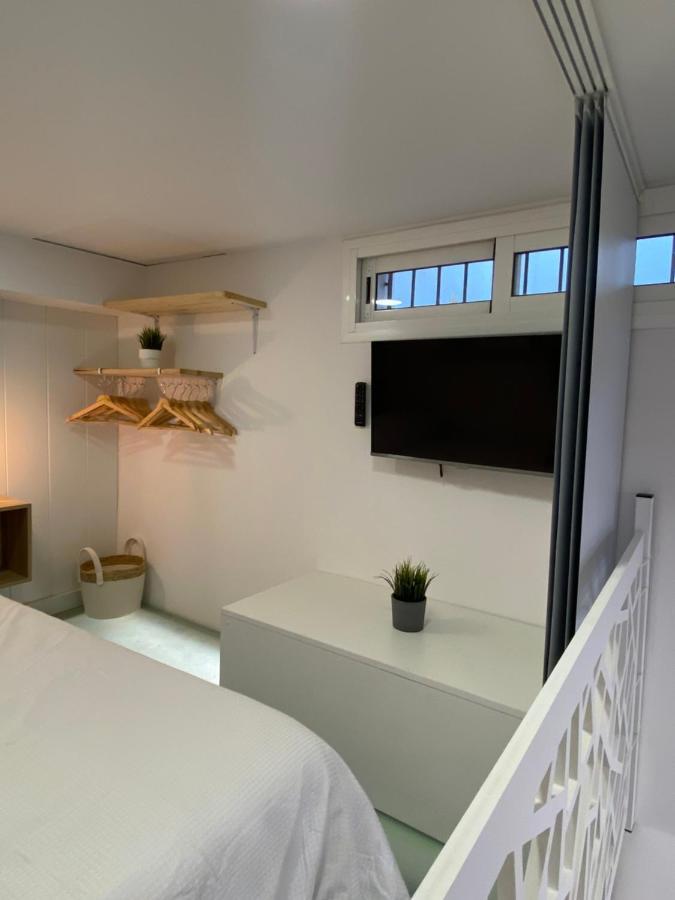 Precioso Loft En Centro Historico De Melillaアパートメント エクステリア 写真