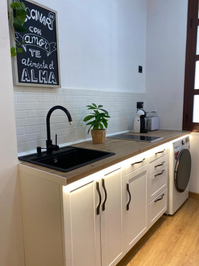 Precioso Loft En Centro Historico De Melillaアパートメント エクステリア 写真