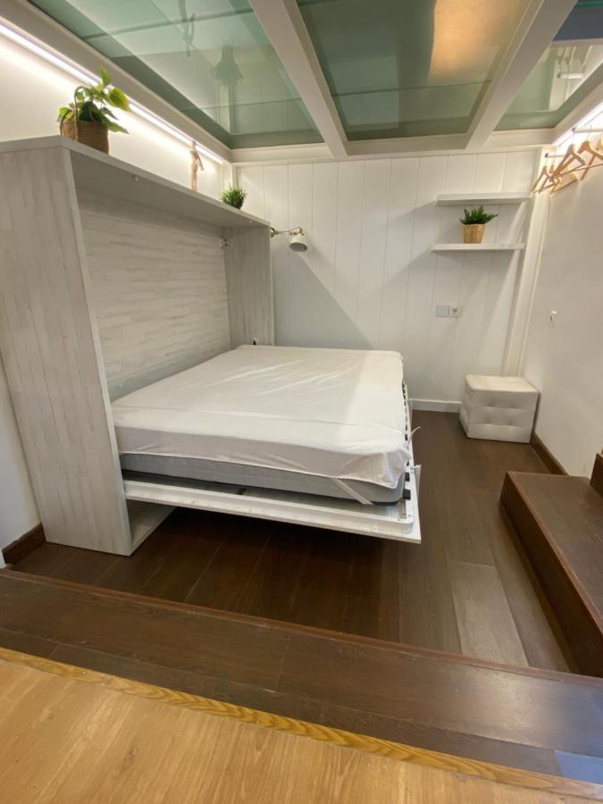 Precioso Loft En Centro Historico De Melillaアパートメント エクステリア 写真
