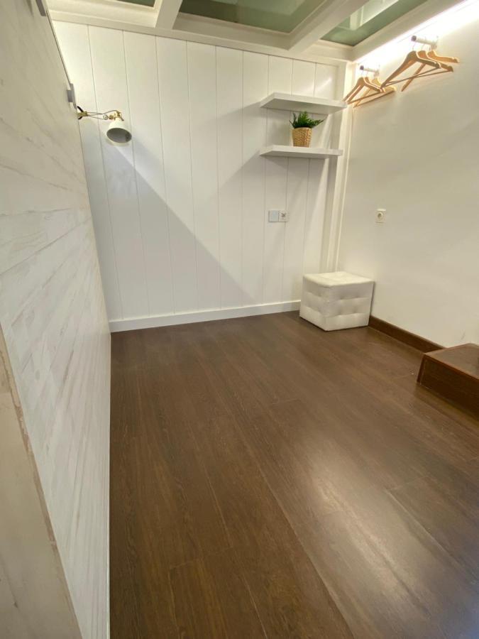 Precioso Loft En Centro Historico De Melillaアパートメント エクステリア 写真